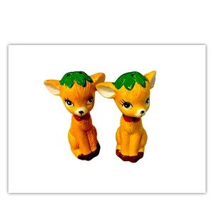 Vintage fawn salt & Pepper shakers